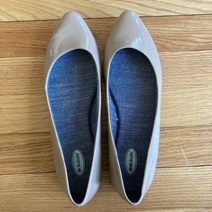 Dr. Scholl’s Beige Pointed Toe Flats